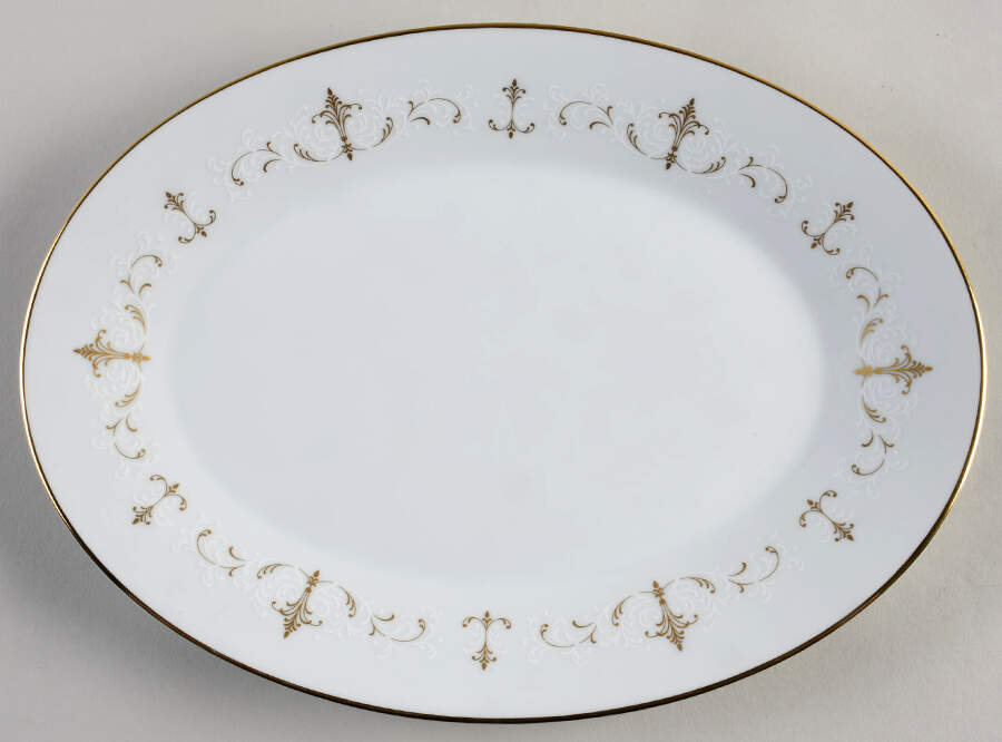 Courtney 12" Oval Serving Platter by Noritake-1