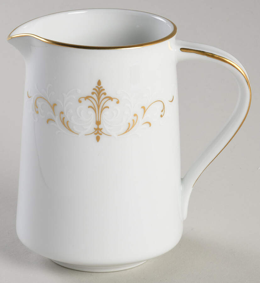 Courtney Creamer by Noritake-1