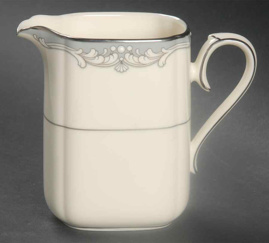Cousteau Creamer by Noritake-1