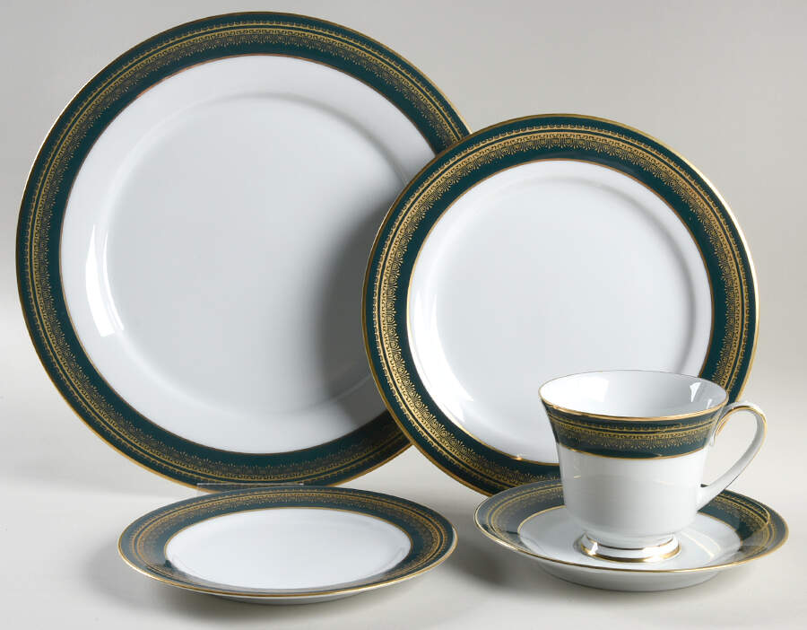 Coventry 5 Piece Place Setting by Noritake-1