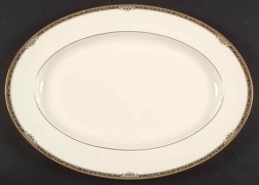Covina 16" Oval Serving Platter by Noritake-1