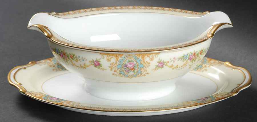 Coypel Gravy Boat with Attached Underplate by Noritake-1