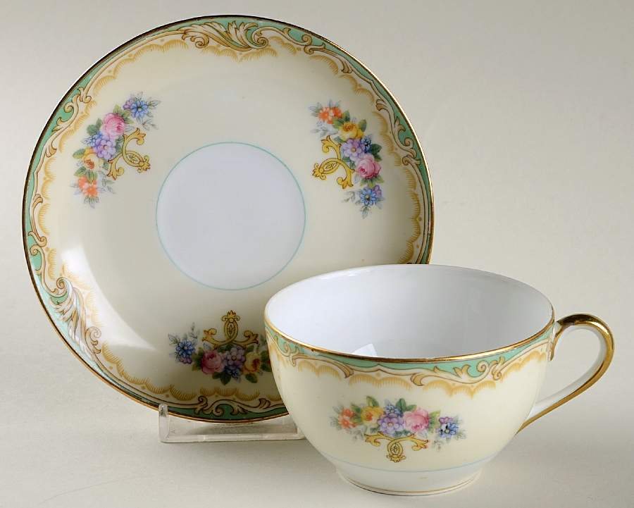 Crandon Flat Cup & Saucer Set by Noritake-1