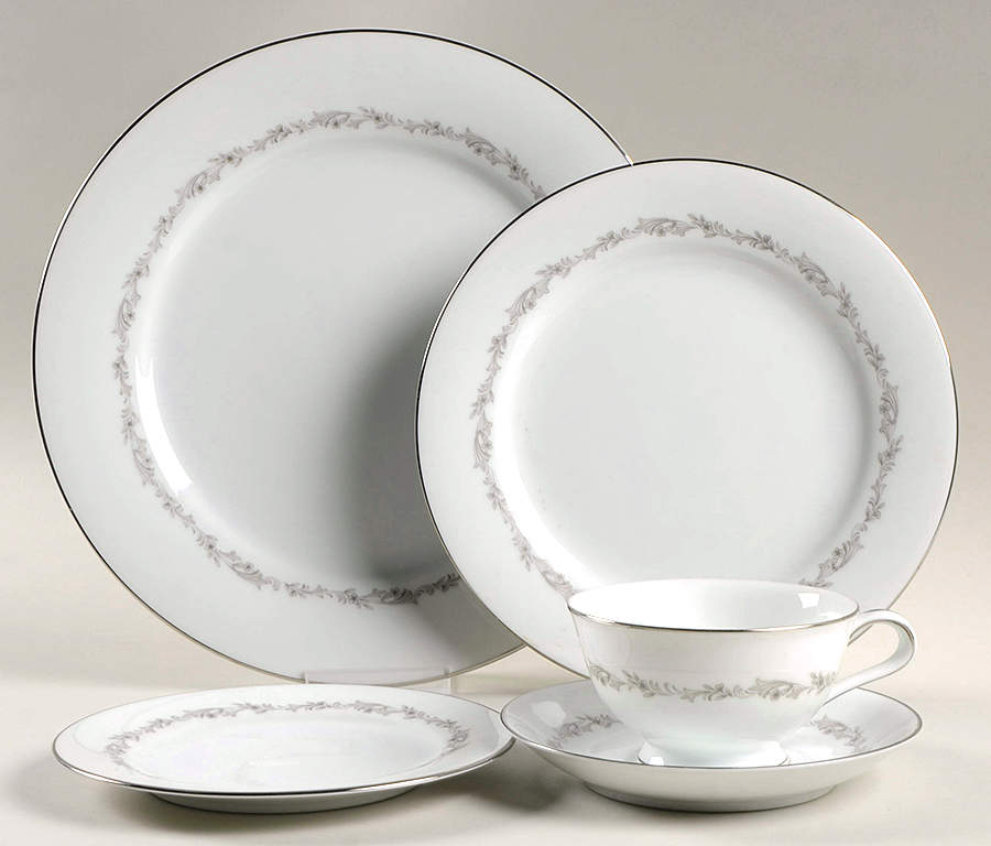 Crestmont 5 Piece Place Setting by Noritake-1