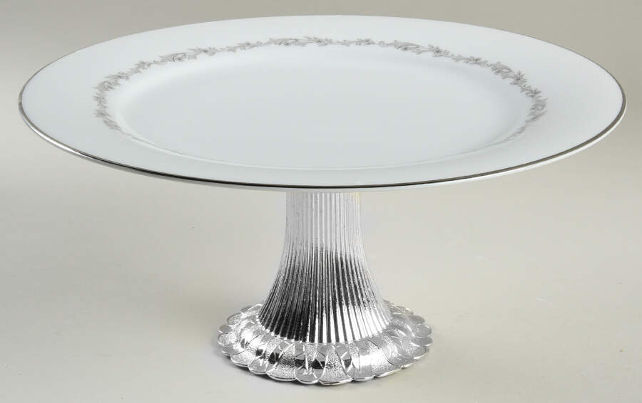 Crestmont Cake Stand with 4"-5" Metal Pedestal  Hc by Noritake-1