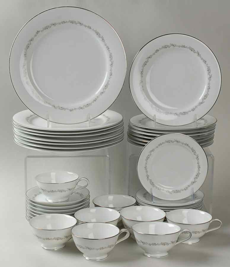 Crestmont 40 Piece Estate Set by Noritake-1