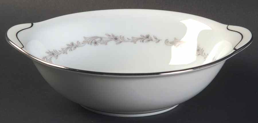 Crestmont Lugged Cereal Bowl by Noritake-1