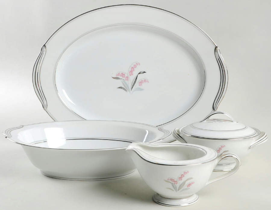 Crest 5 Piece Hostess Set by Noritake-1