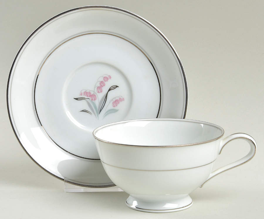 Crest Footed Cup & Saucer Set by Noritake-1