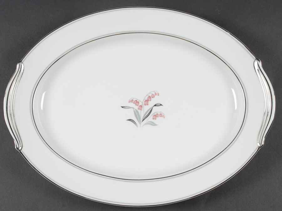 Crest 16" Oval Serving Platter by Noritake-1