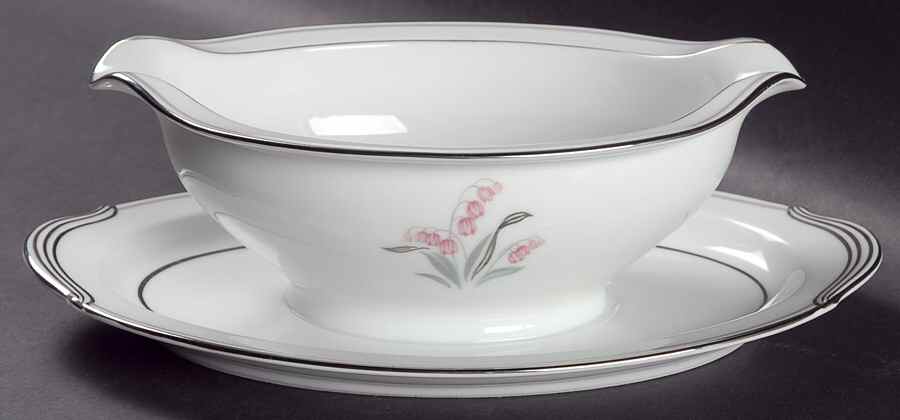 Crest Gravy Boat with Attached Underplate by Noritake-1