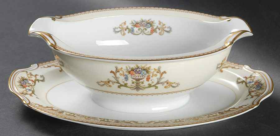 Crestwood Gravy Boat with Attached Underplate by Noritake-1