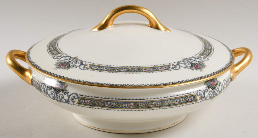 Crestwood Round Covered Vegetable by Noritake-1