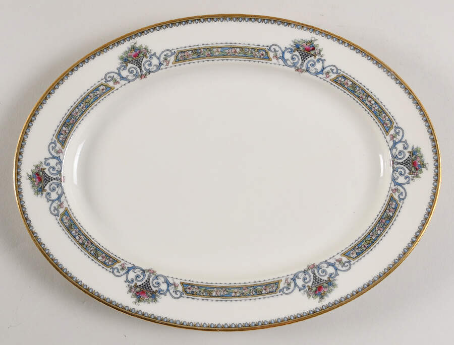 Crestwood 11" Oval Serving Platter by Noritake-1