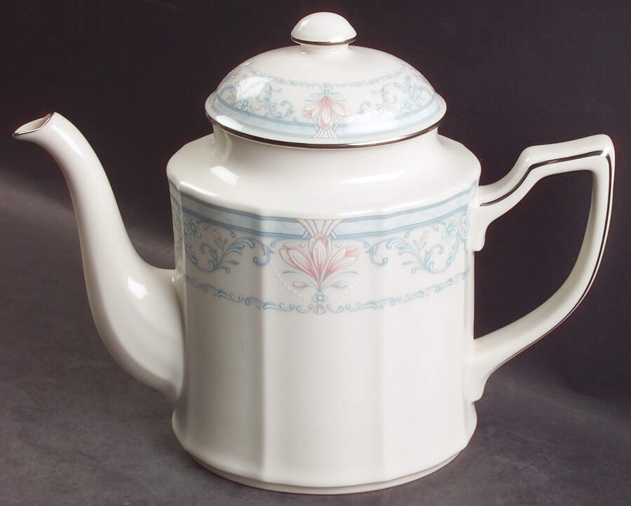 Crown Flower Tea/Coffee Pot & Lid by Noritake-1