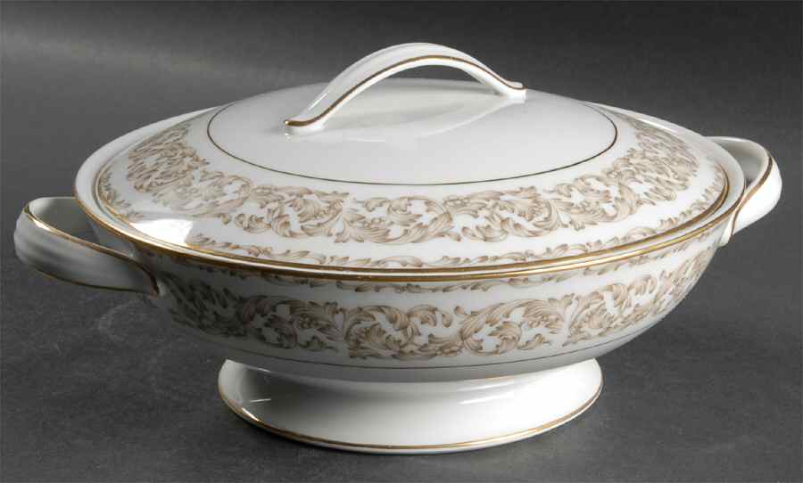 Cromwell Round Covered Vegetable by Noritake-1