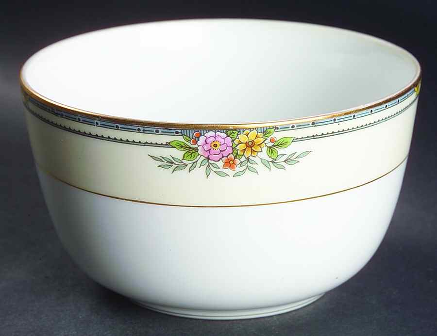 Croydon Cranberry Bowl by Noritake-1