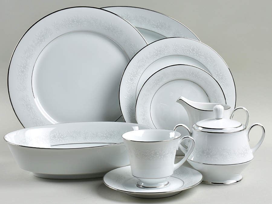 Cumberland 45 Piece Starter Set by Noritake-1
