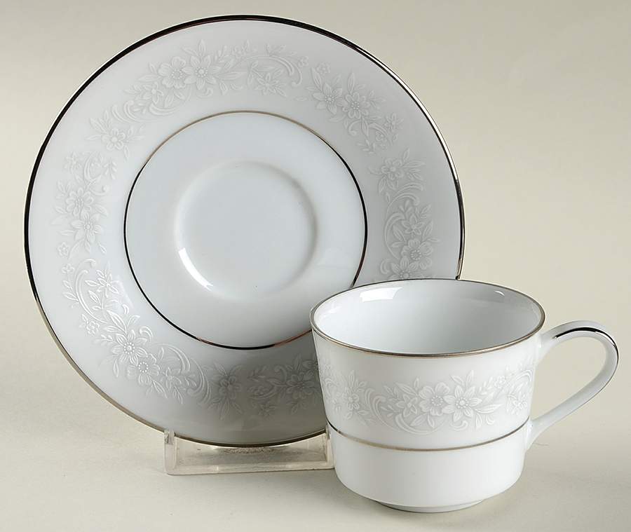 Cumberland Flat Demitasse Cup & Saucer Set by Noritake-1