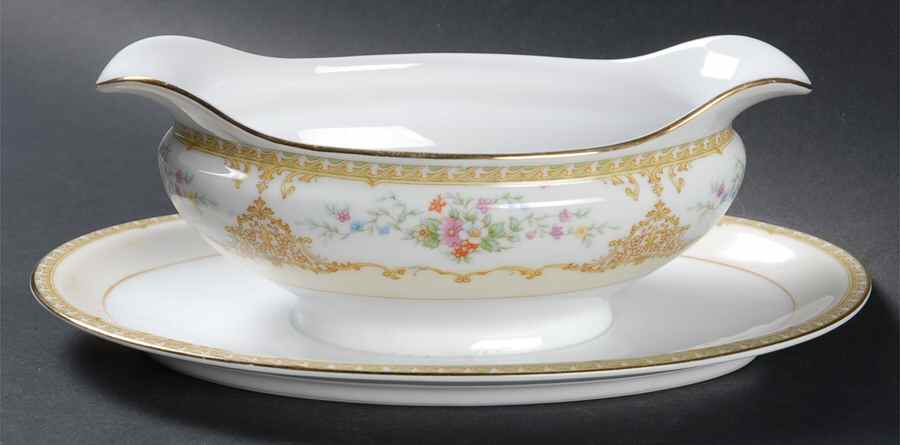 Cyclops Gravy Boat with Attached Underplate by Noritake-1