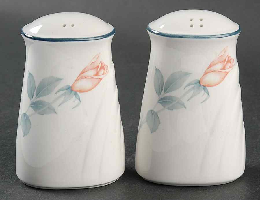 Dawn Blush Salt & Pepper Set by Noritake-1