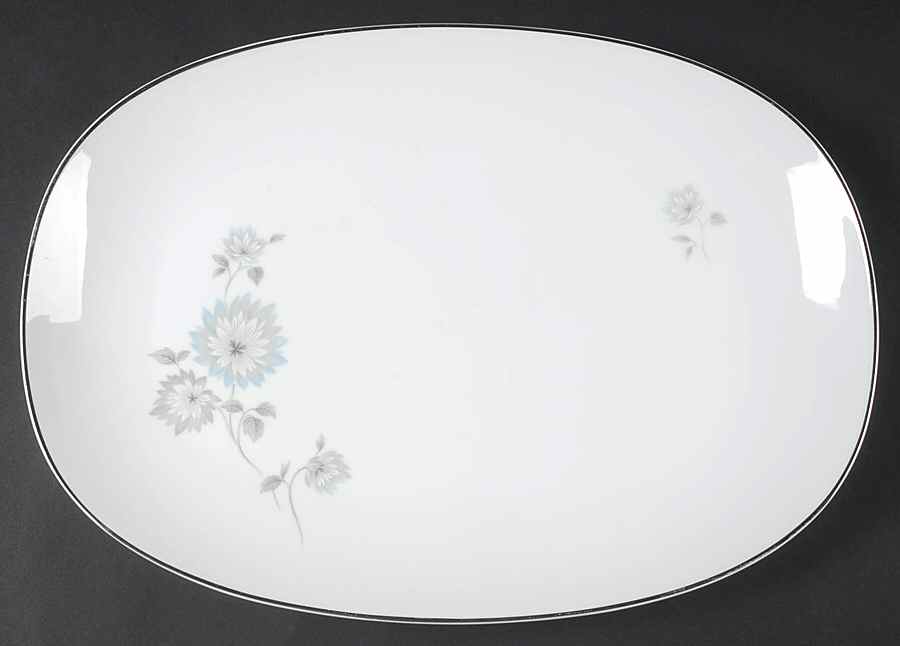 Dallas 15" Oval Serving Platter by Noritake-1