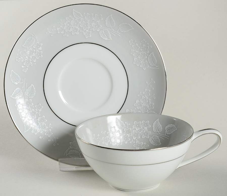 Damask Flat Cup & Saucer Set by Noritake-1
