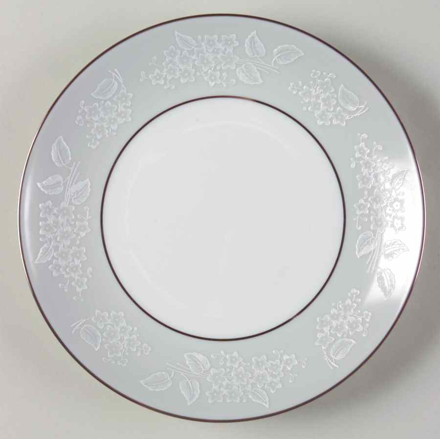 Damask Dessert/Pie Plate by Noritake-1