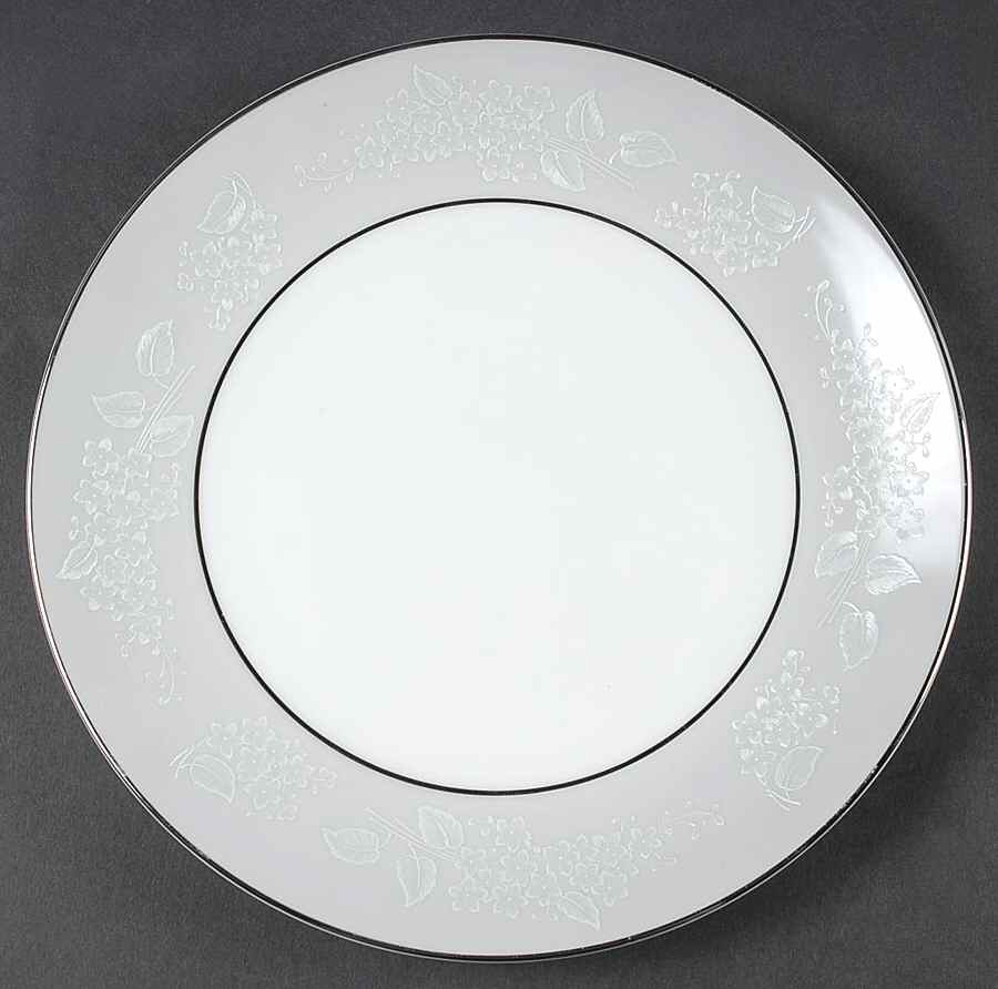 Damask Salad Plate by Noritake-1