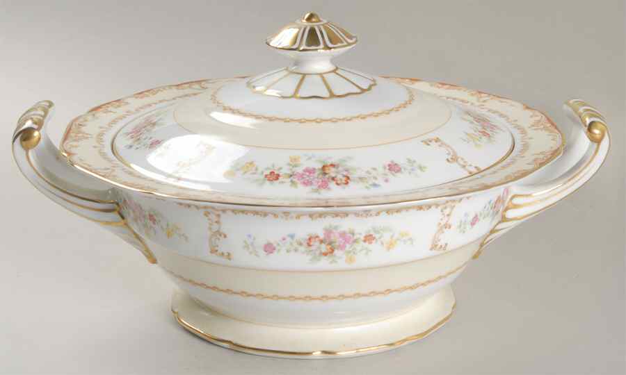 Damon Round Covered Vegetable by Noritake-1