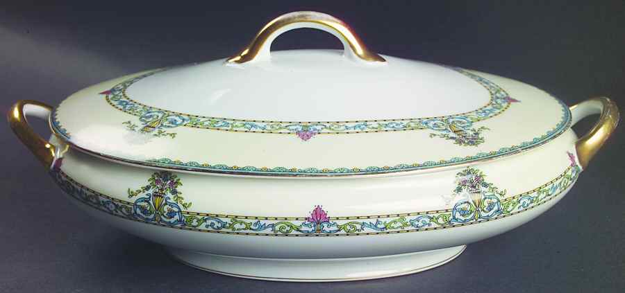 Darby Oval Covered Vegetable by Noritake-1