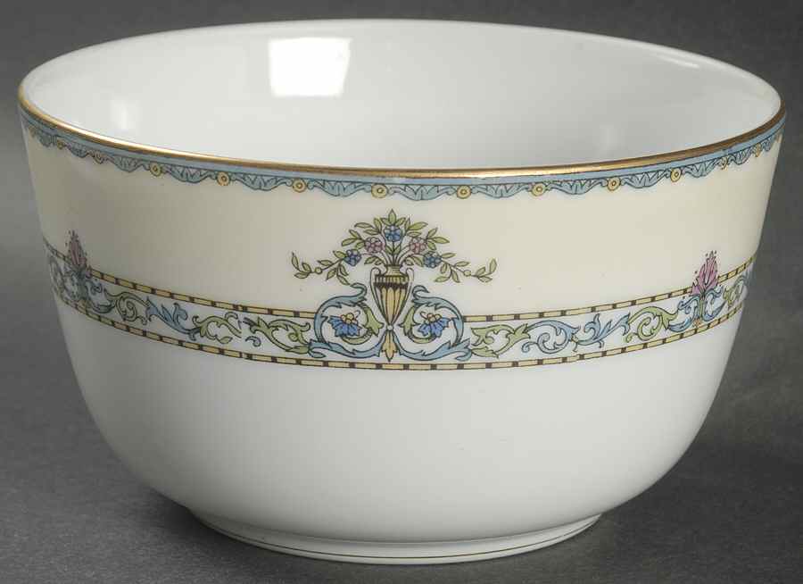 Darby Cranberry Bowl by Noritake-1