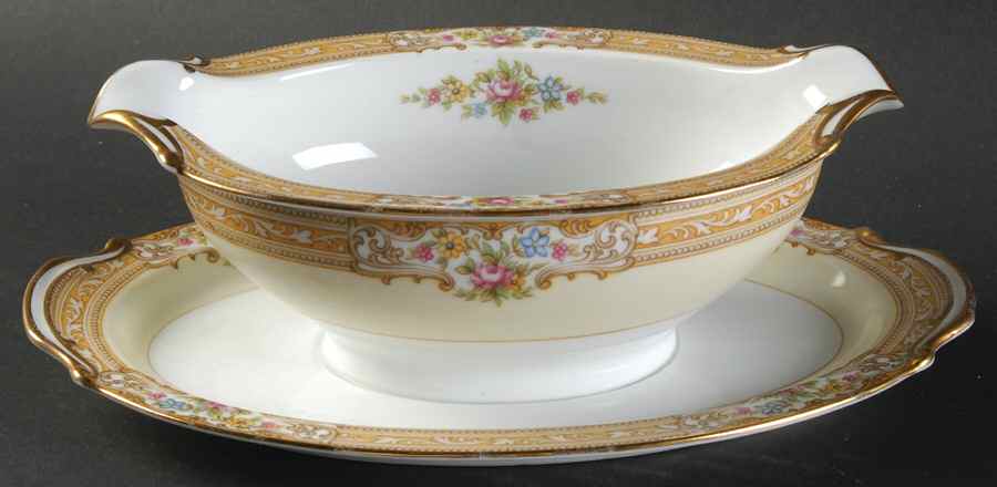 Darleen Gravy Boat with Attached Underplate by Noritake-1