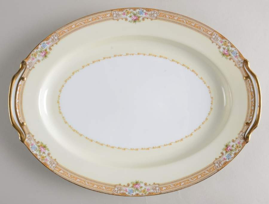 Darleen 13" Oval Serving Platter by Noritake-1