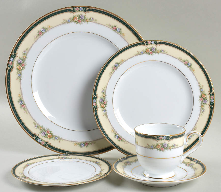 Darnell 5 Piece Place Setting by Noritake-1