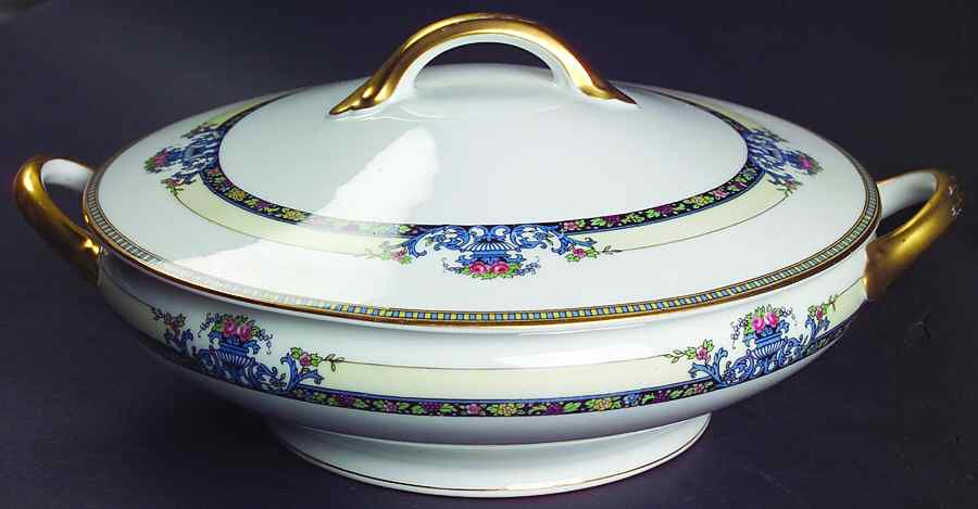 Daventry Round Covered Vegetable by Noritake-1