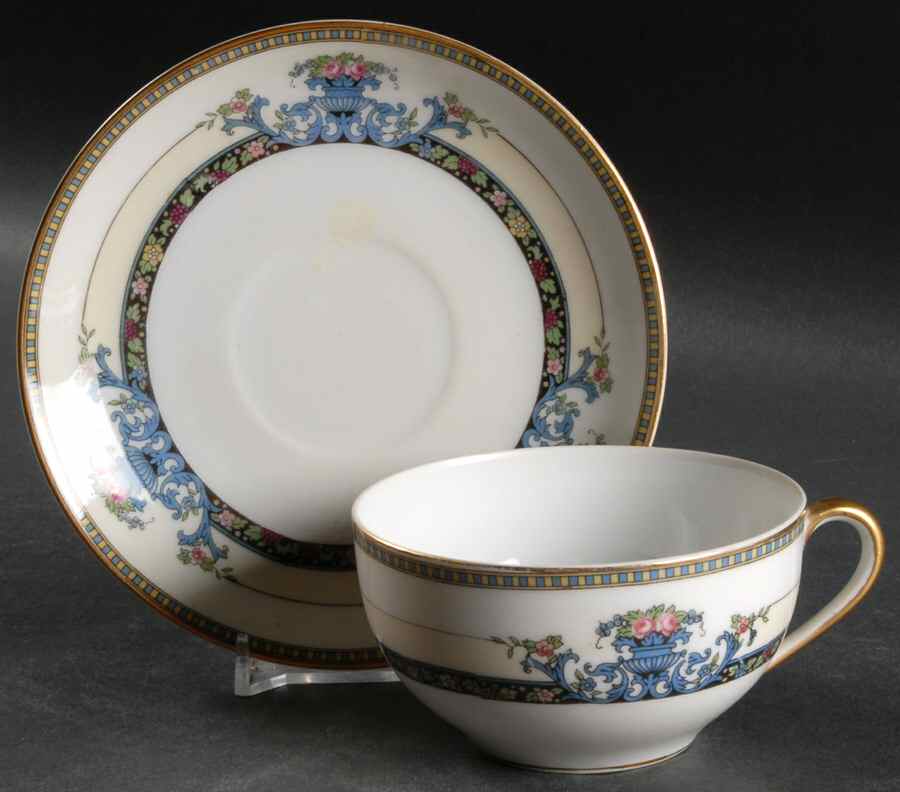 Daventry Flat Cup & Saucer Set by Noritake-1
