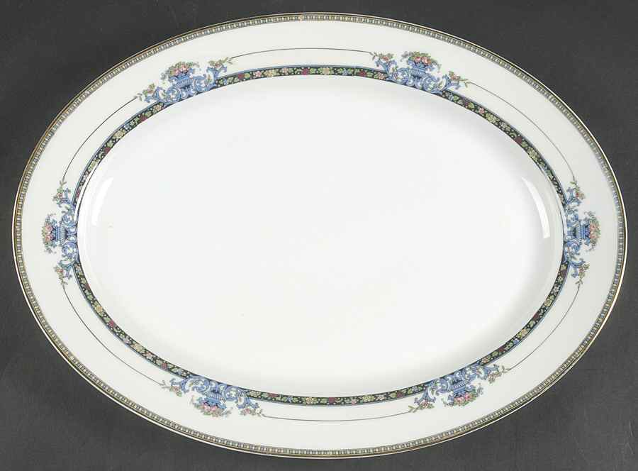 Daventry 13" Oval Serving Platter by Noritake-1