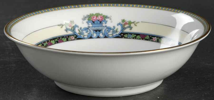 Daventry Coupe Cereal Bowl by Noritake-1