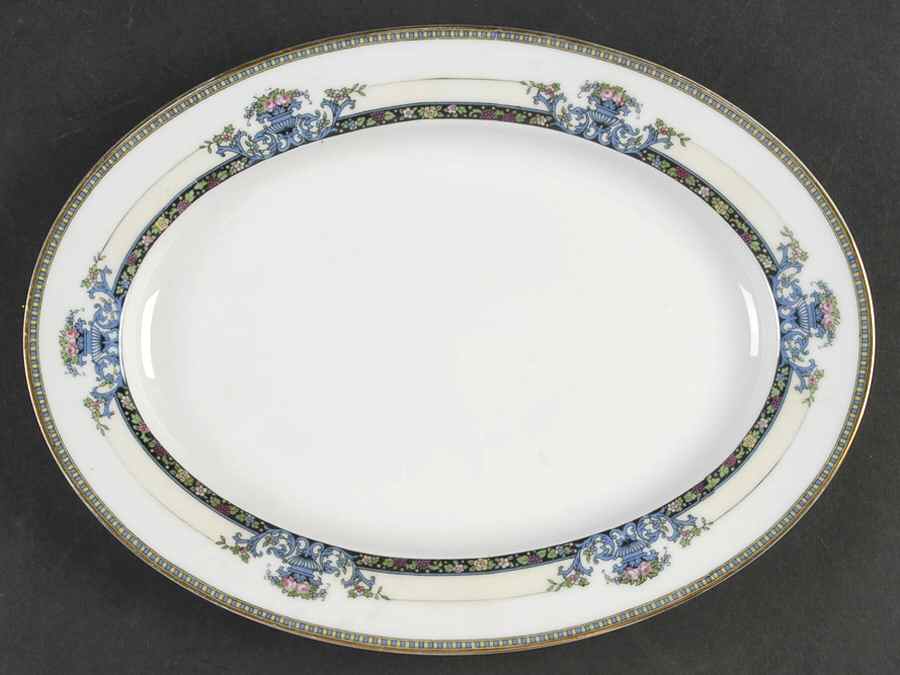 Daventry 11" Oval Serving Platter by Noritake-1