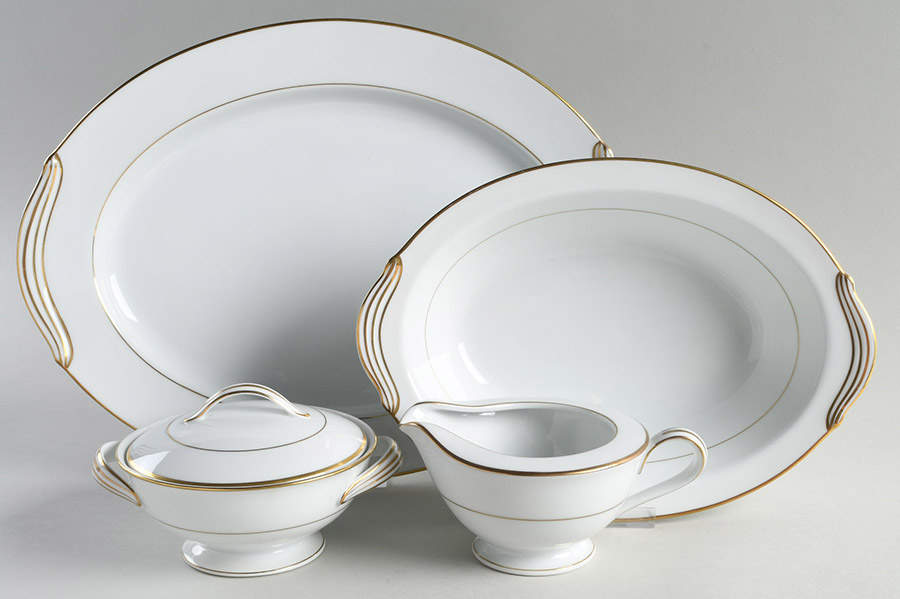 Dawn 5 Piece Hostess Set by Noritake-1