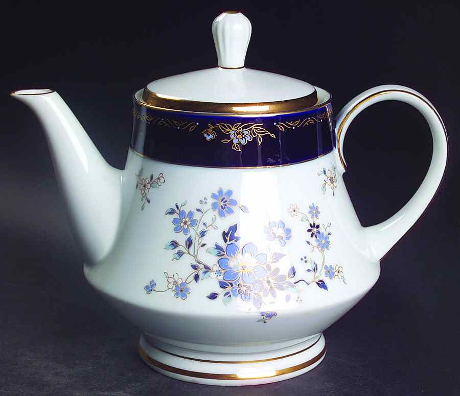 Dazure Teapot & Lid by Noritake-1