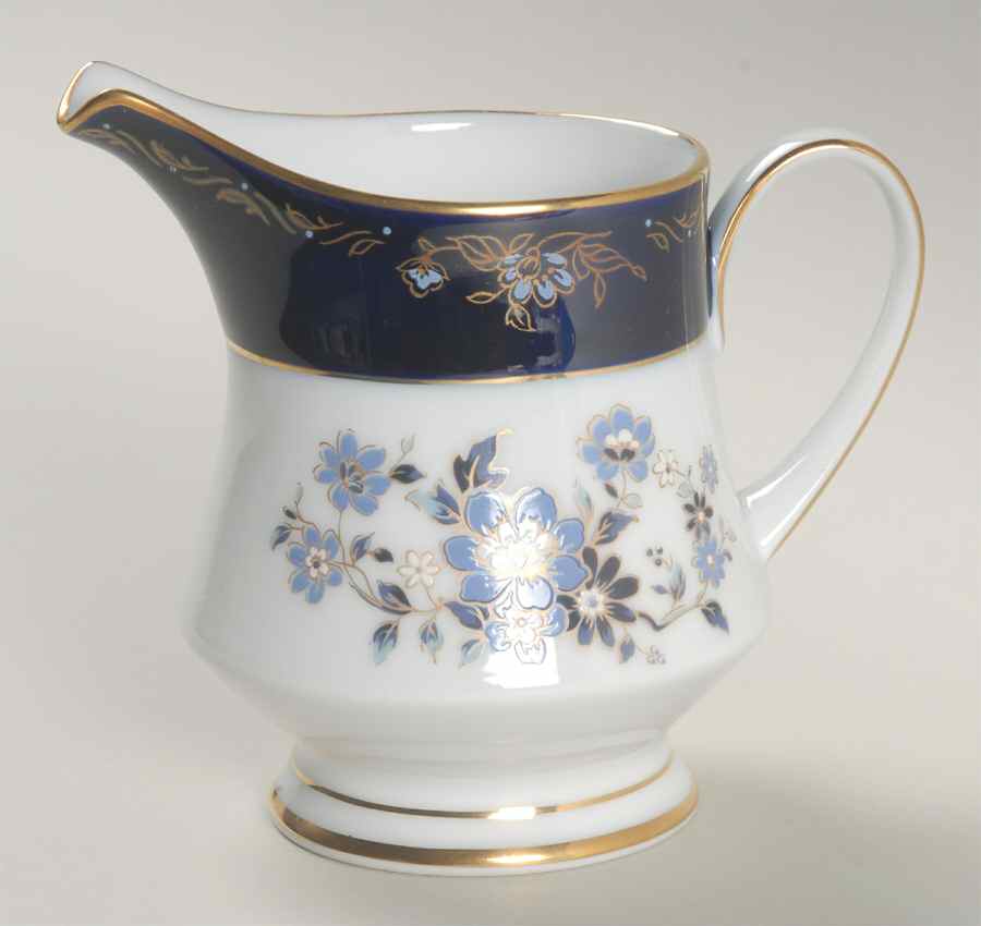 Dazure Creamer by Noritake-1
