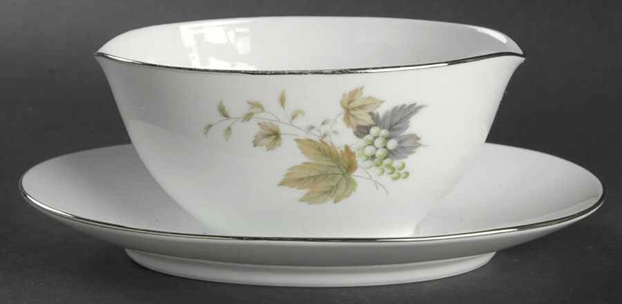Deauville Gravy Boat with Attached Underplate by Noritake-1