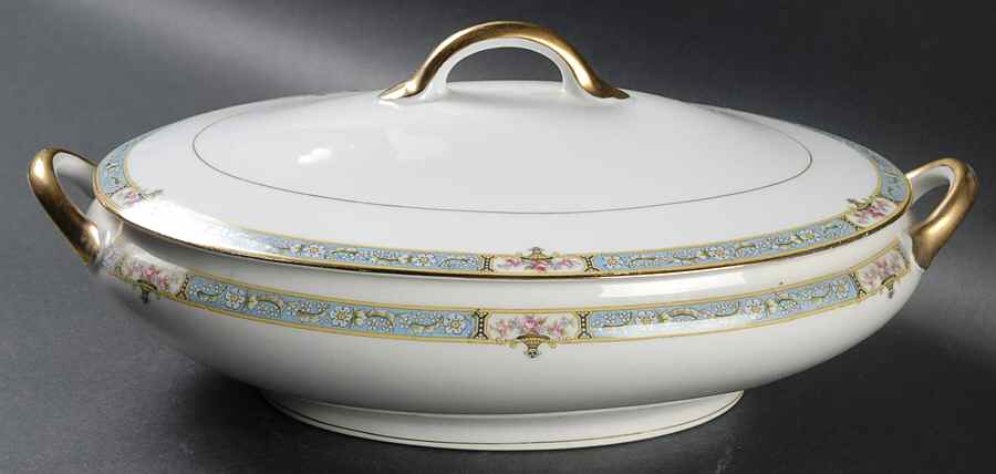 Deauville Oval Covered Vegetable by Noritake-1