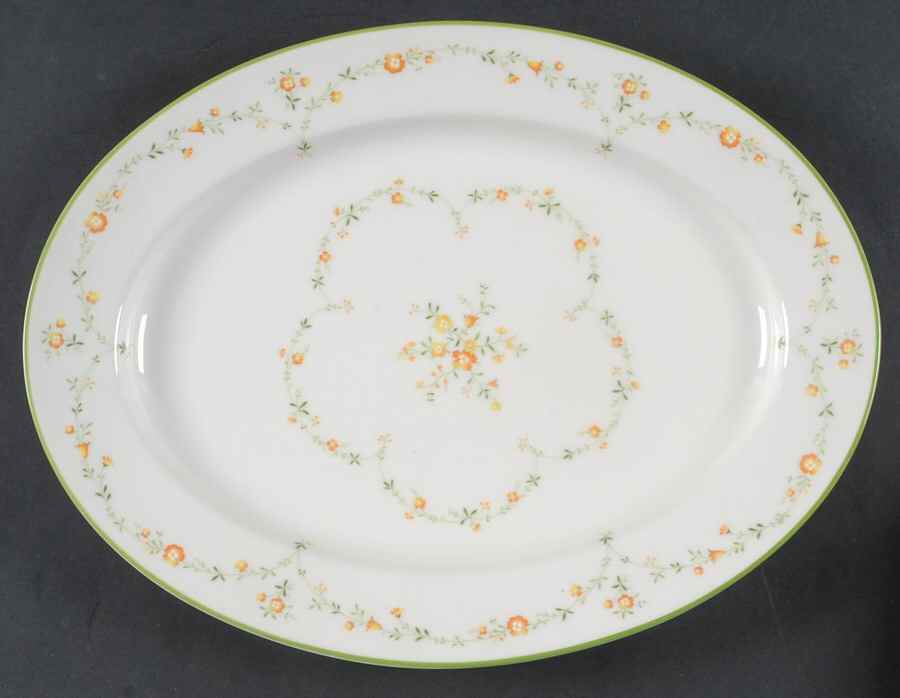 Debut 13" Oval Serving Platter by Noritake-1