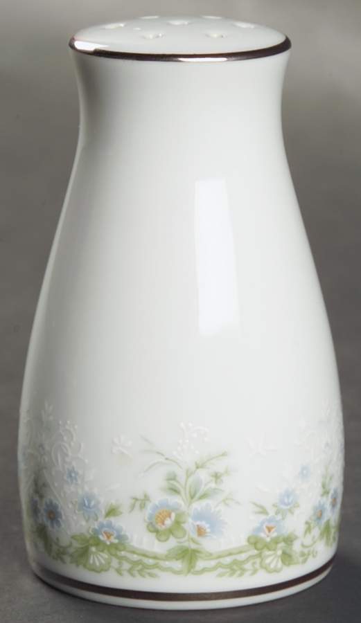 Dee Pepper Shaker by Noritake-1