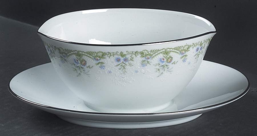 Dee Gravy Boat with Attached Underplate by Noritake-1