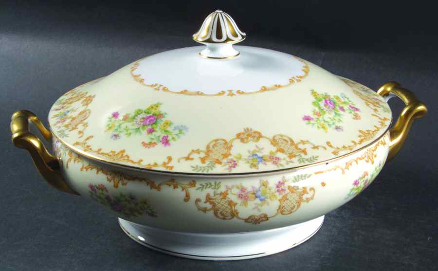 Delano Round Covered Vegetable by Noritake-1