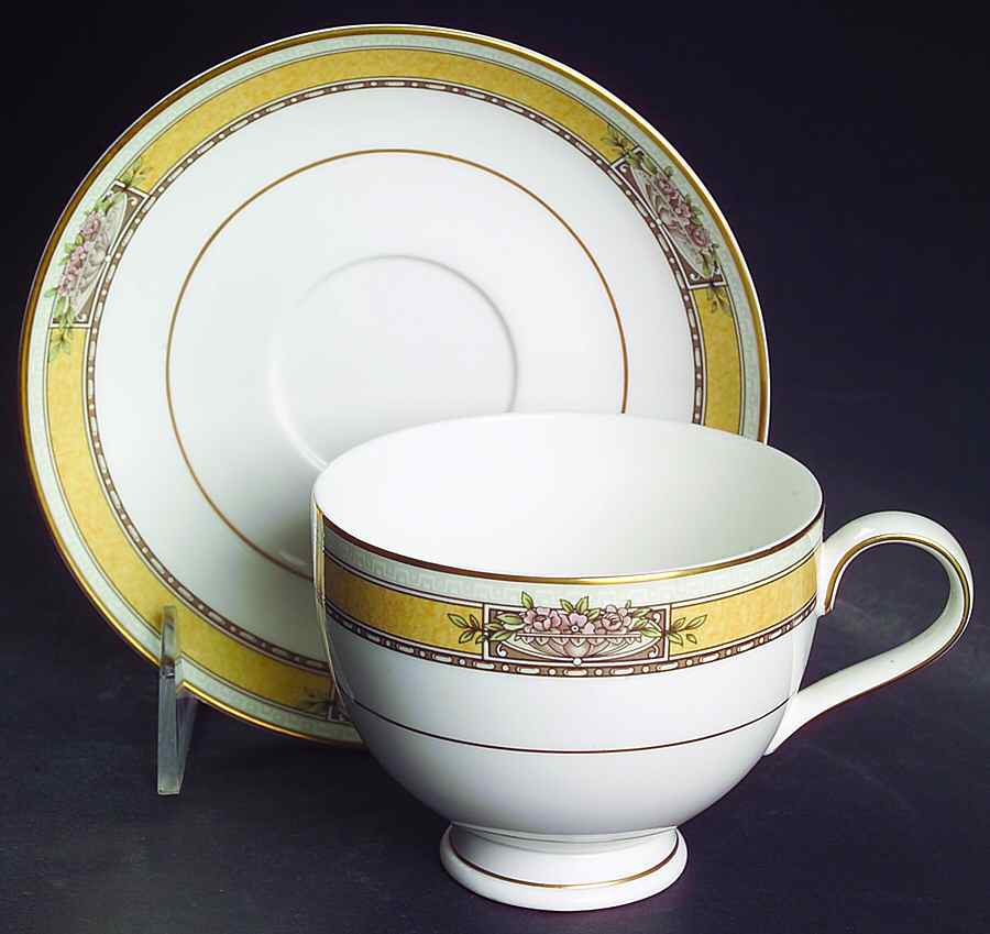 Delacroix Footed Cup & Saucer Set by Noritake-1